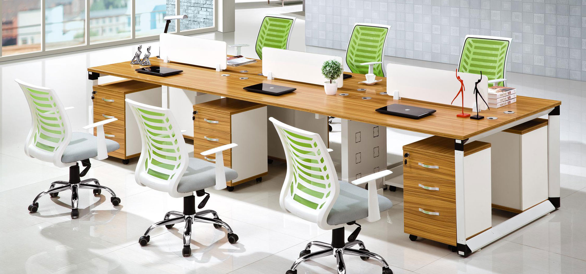 室外亮化工程-公交車站廣告照明 室外亮化工程-公交車站廣告照明,室外照明,led戶外照明,大功率led照明